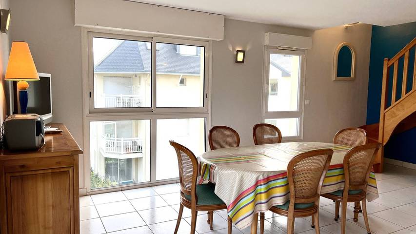Appartement de vacances entier, Grand appartement vue mer à Saint-Cast-le-Guildo | 7 personnes | in Saint-Cast-le-Guildo, Région de Dinan