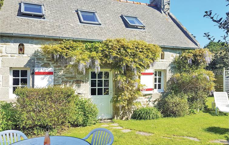 Location de vacances pour 3 personnes, avec Jardin à Douarnenez