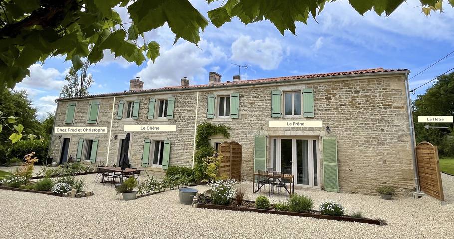Appartement de vacances pour 5 personnes, avec piscine dans les Deux-Sèvres