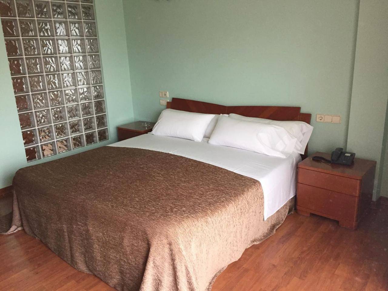 Motel Abalo in Catoira, Rias Baixas