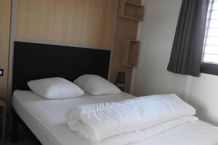 Gîte pour 5 personnes, avec jardin ainsi que piscine et terrasse à Pomérols - 2