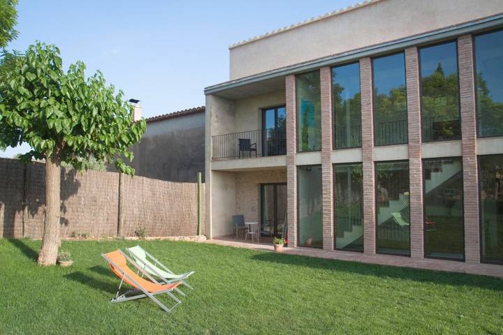 Maison d’hôte pour 6 personnes, avec Balcon et Terrasse ainsi que Jardin et Piscine à Torroella de Montgrí - 4