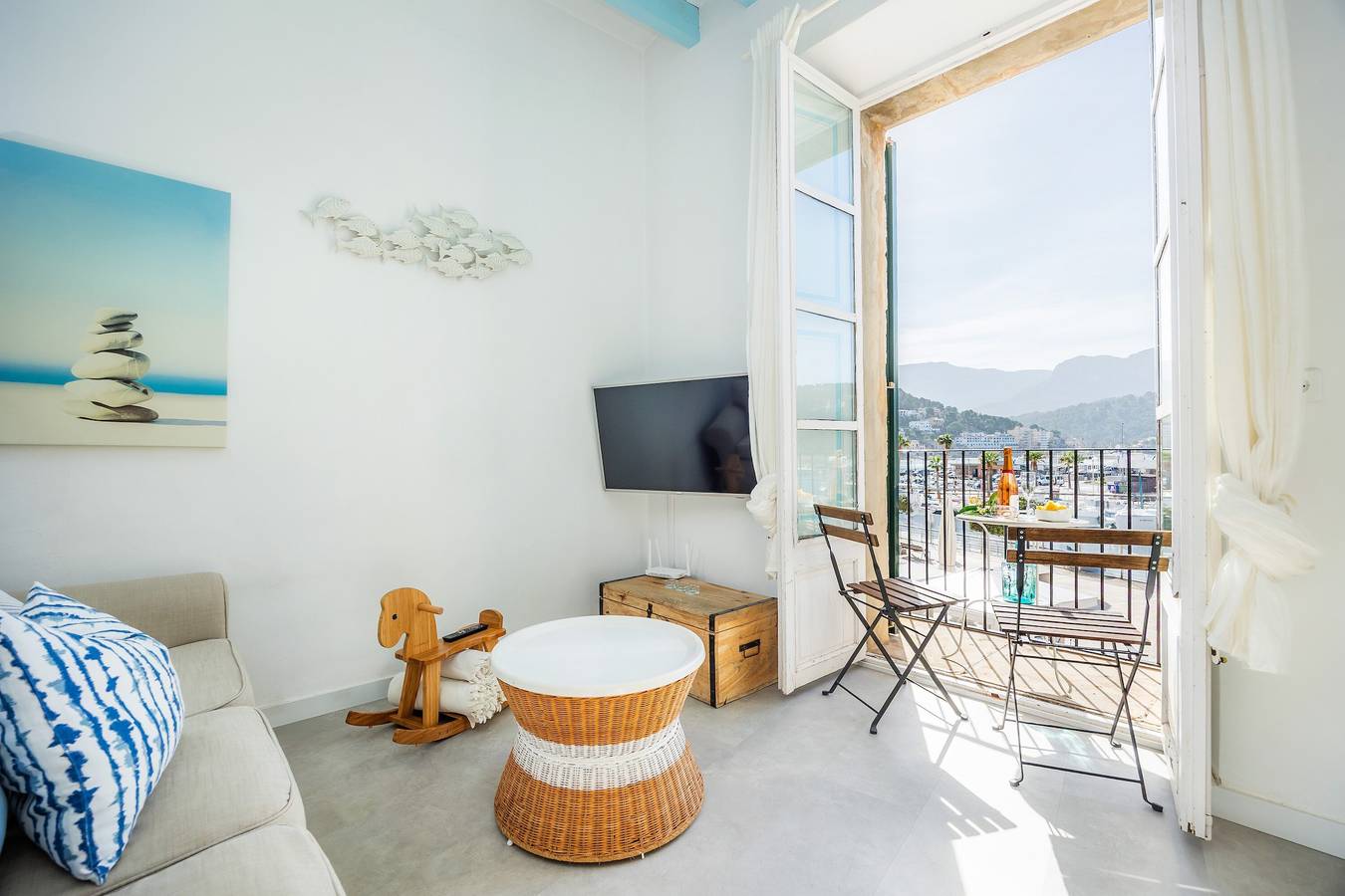 Appartamento Marina 48 fronte mare con vista, Wi-Fi e aria condizionata in Port de Sóller, Sóller
