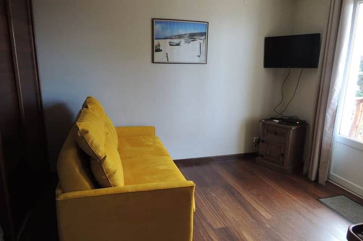 Appartement entier, Charmant studio-cabine plein sud pour 4personnes in Font-Romeu-Odeillo-Via, Parc naturel régional des Pyrénées catalanes