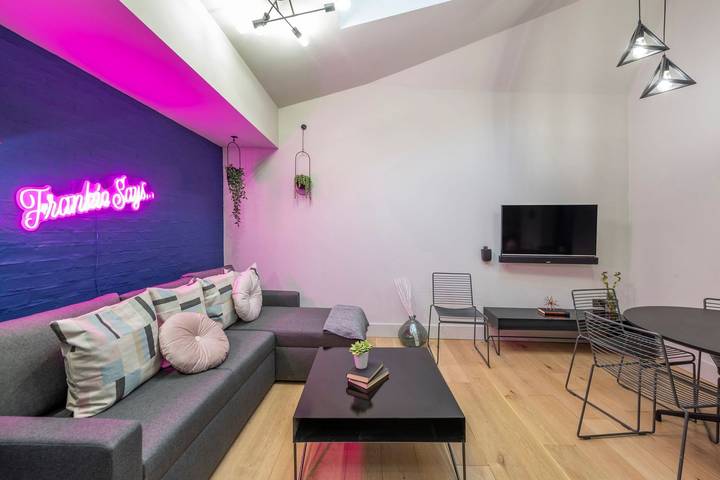 Apartment for 6 people in Chinatown