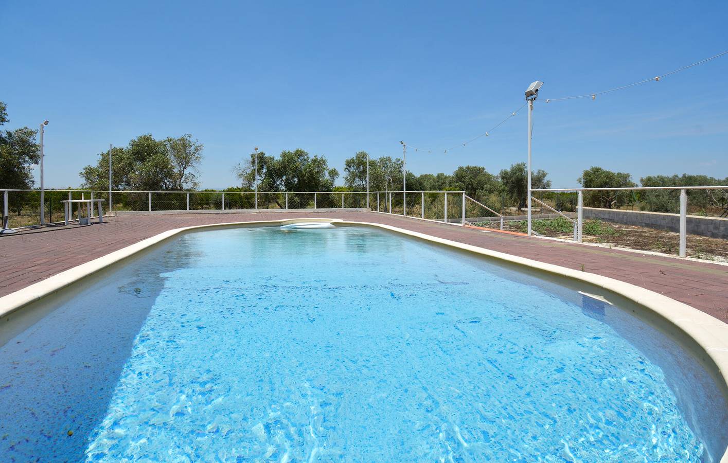 Riverside Retreat con piscina y aparcamiento, terraza in Belpasso, Provincia de Catania