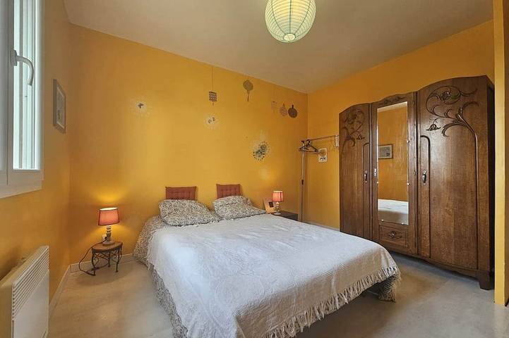 Location de vacances pour 7 personnes, avec jardin, animaux acceptés à La Mesnière - 2