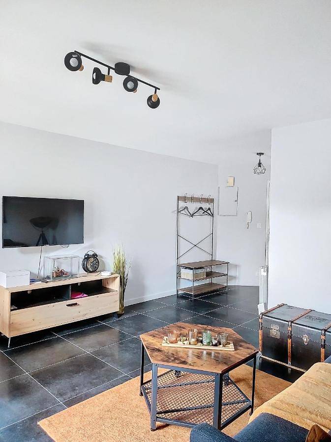 Appartement entier, L'atelier d'Anatole in Oyonnax, Nantua