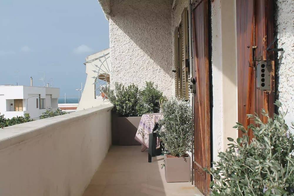 Appartamento intero, Monolocale nel cuore del centro storico di  Ostuni in Marina di Ostuni, Salento