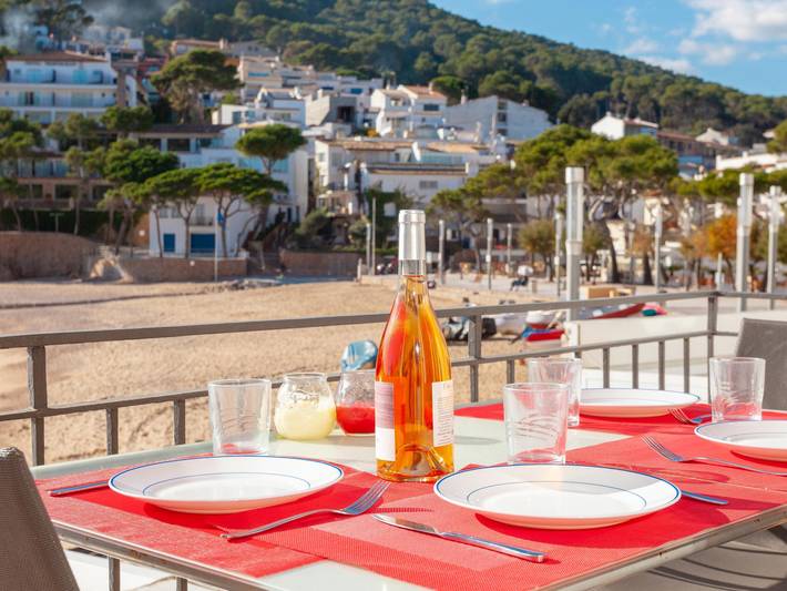 Gîte pour 5 personnes, avec terrasse à Tamariu
