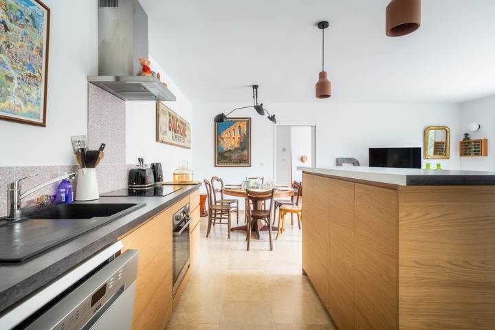 Ferienhaus für 6 Personen mit Terrasse in Vers-Pont-du-Gard, Nimes und Umgebung
