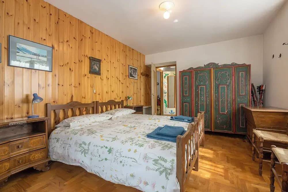 Appartamento intero, Accogliente appartamento nel centro di Courmayeur in Courmayeur, Massiccio del Monte Bianco