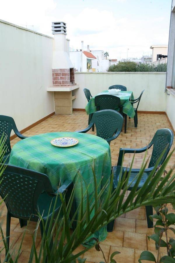 Triple Room with Private Bathroom in Soleto, Provincia di Lecce