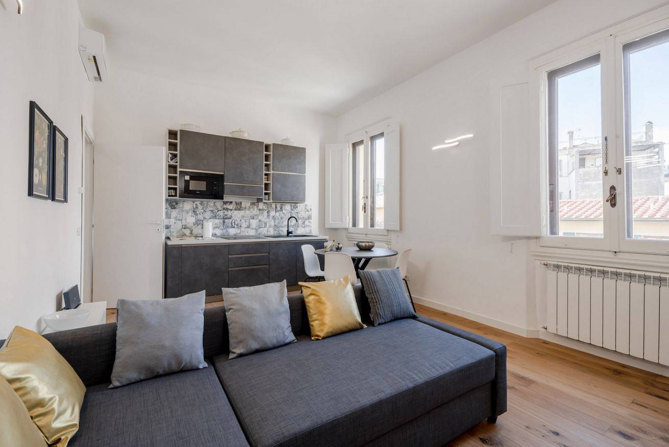 Entire apartment, Santa Maria Novella Nest - Vittoria Apartment in Florence city center, Florence