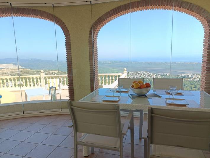 Casa rural para 6 personas, con terraza, Se admiten mascotas en Ráfol de Almunia - 4