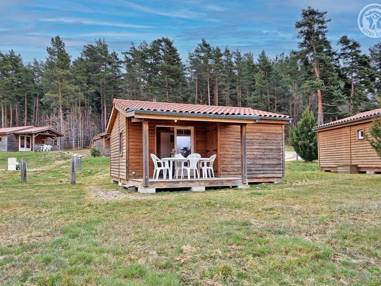 Chalet paisible, animaux admis - 4 pers. in Usson-en-Forez, Montbrison