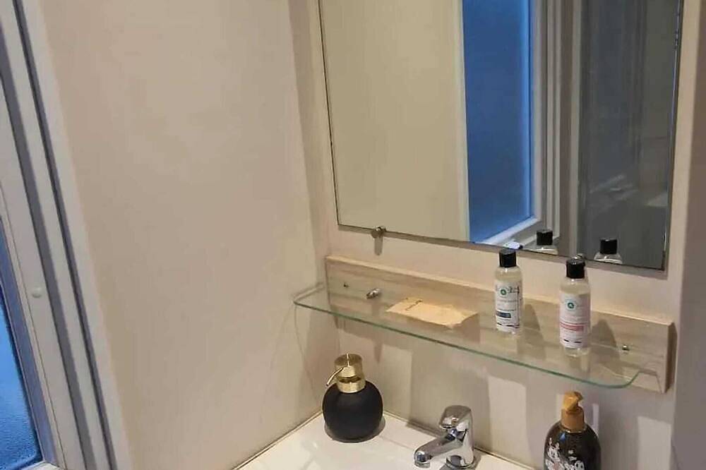 Homerez - Bungalow Nans-les-Pins in Nans-les-Pins, Brignoles region