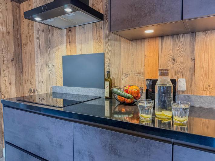 Ganze Wohnung, Exklusives Apartment an einem See mit Bergblick in Afritz am See, Villach-Land