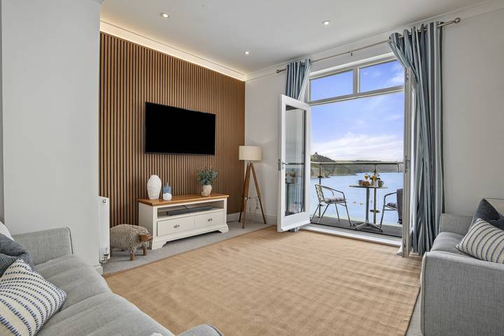 Apartamento inteiro, Royal Victoria Court 7 - Tenby Harbour, Sea Views in Tenby, Pembrokeshire