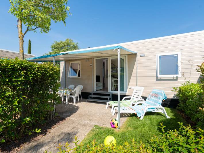 Ferienhaus für 5 Personen, mit Kinderpool und Garten sowie Terrasse, mit Haustier in Gardasee-Lombardei - 2