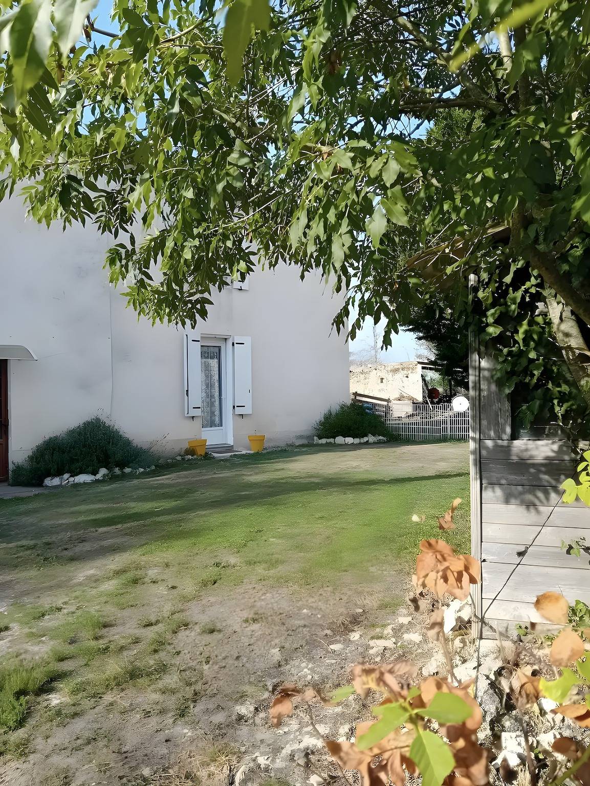 Studio entier, Gîte « Gite À La Ferme - Pardaillan » avec jardin privé et Wi-Fi in Pardaillan, Région de Marmande