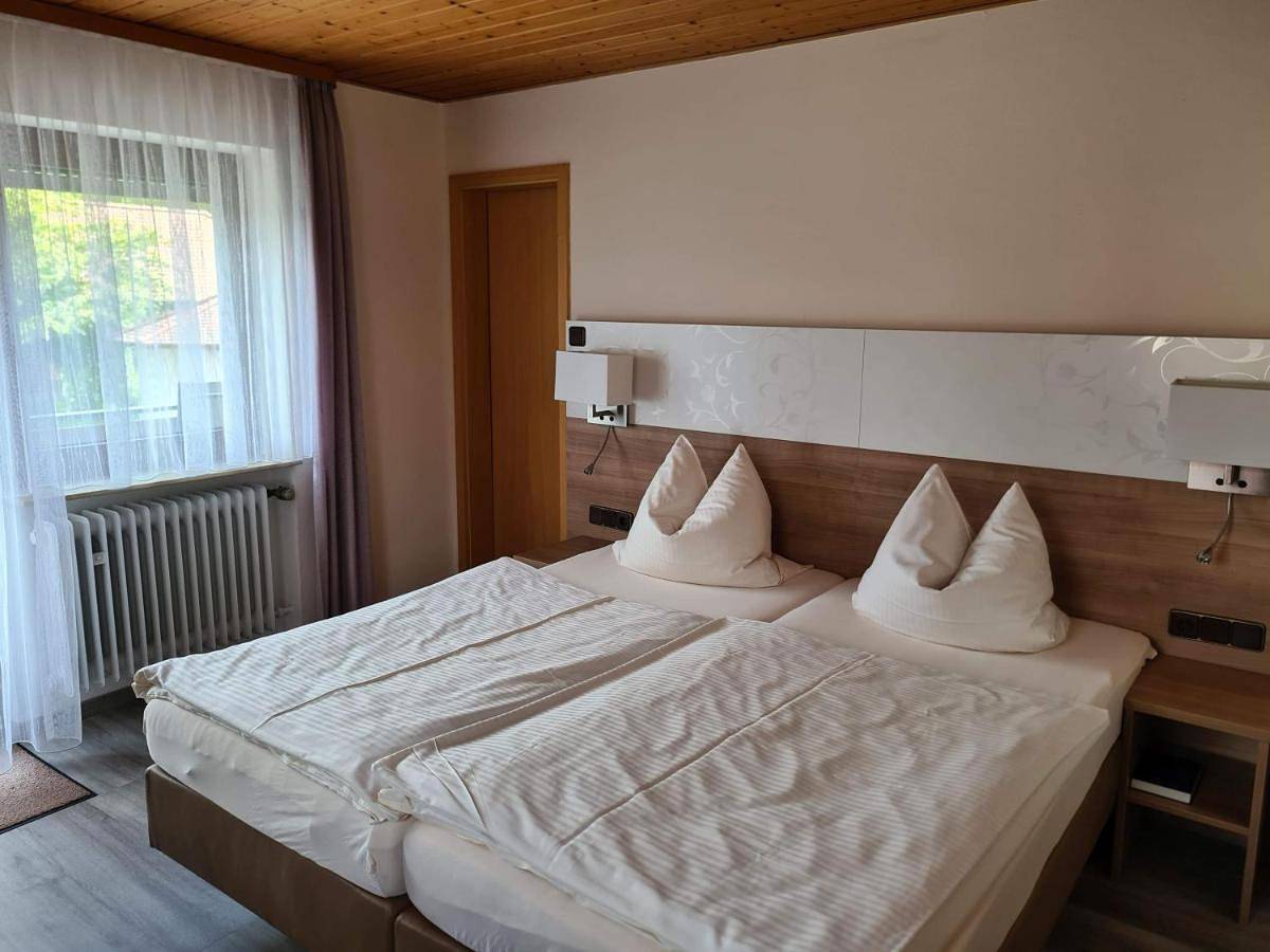 Single Room in Feuchtwangen, Romantische Straße