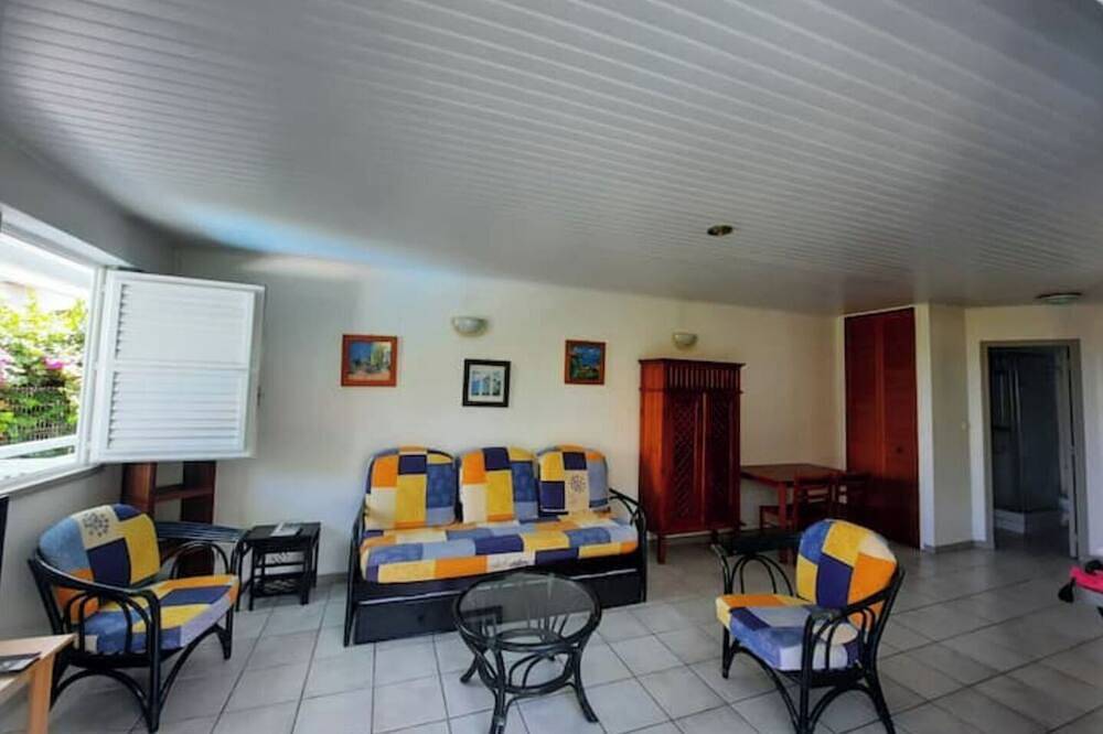 Entire apartment, Superb apartment in residence with swimming pool in Les Trois-Îlets, Martinique