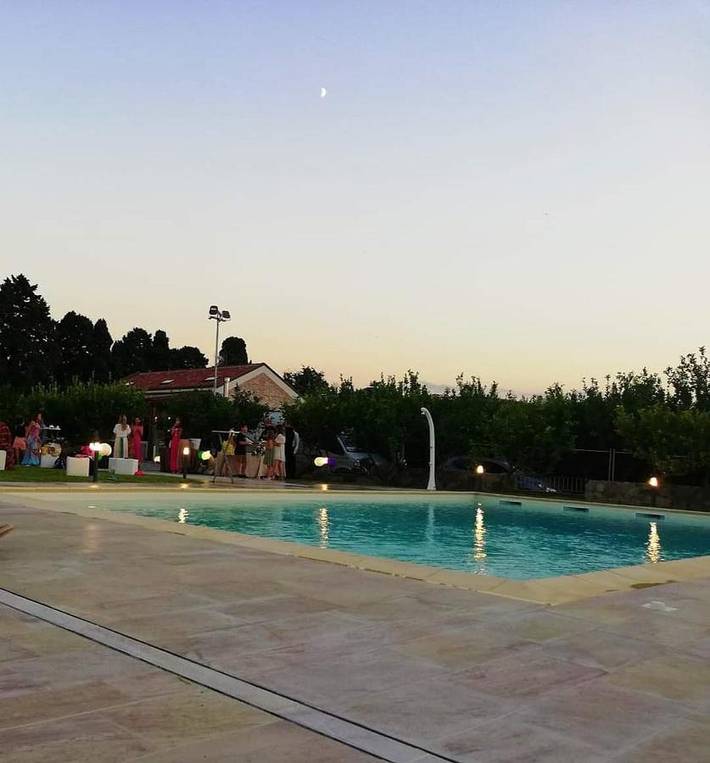 Casa vacanza per 4 persone, con Terrazza e Giardino nonché Piscina e Panorama a Terme Vigliatore