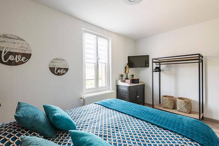 Gîte pour 6 personnes, avec terrasse à Vinay - 4