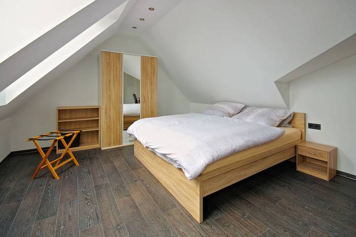 Ferienwohnung für 4 Personen, mit Garten und Balkon in Großräschen - 2