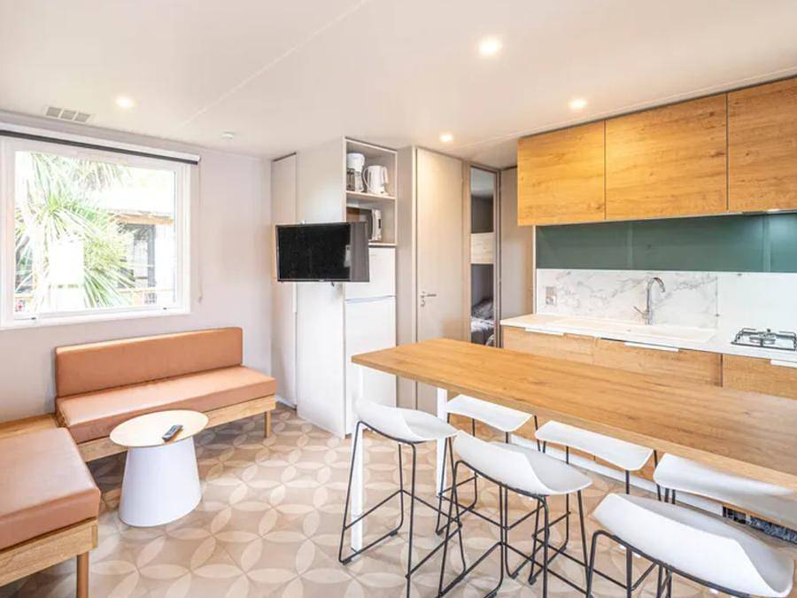 Camping Arc en Ciel - Mobilheim 7 personen - Mobilheim 4 Kleeblätter - 3 Schlafzimmer - Klima. in Vallon-Pont-d'Arc, Ardèche