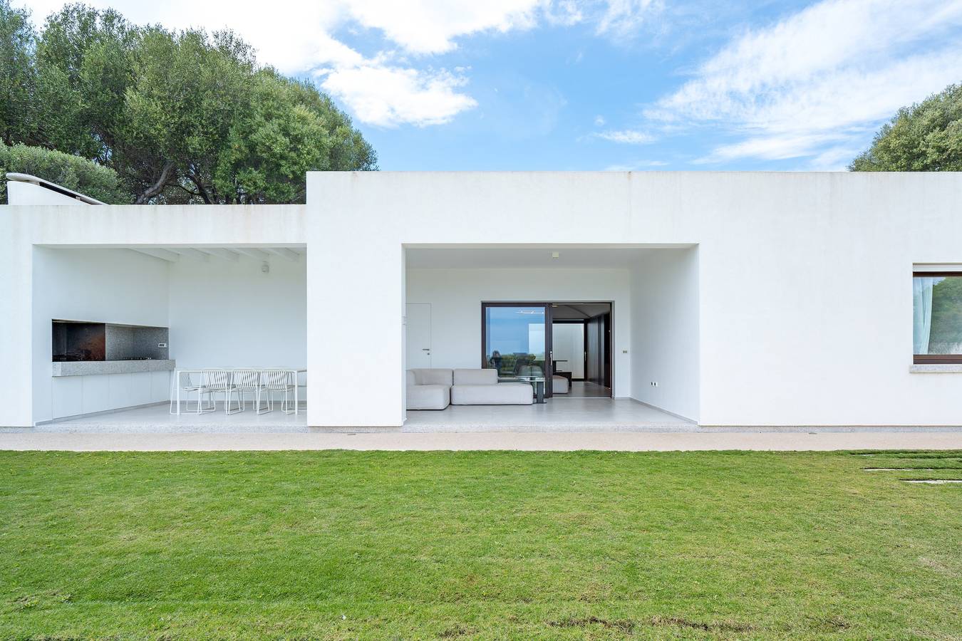 Villa 'Domo La Vela' with Sea View, Wi-Fi and Air Conditioning in Sas Linnas Siccas, Orosei