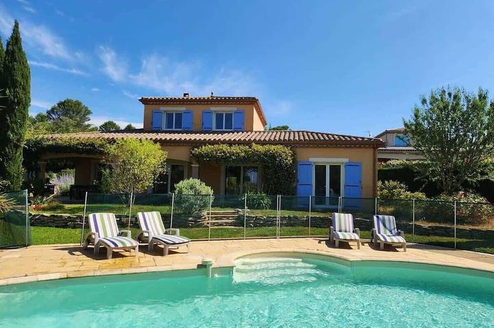 Location de vacances pour 6 personnes dans Golf Club (Carcassonne)