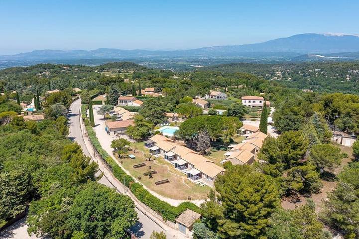 Holiday home for 5 people, with pool and terrace as well as garden - 1
