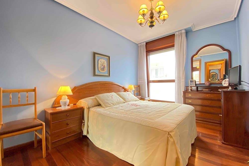 Entire apartment, Relax in the center of Llanes and 50m from the beach. in Llanes, Costa Verde (Spain)