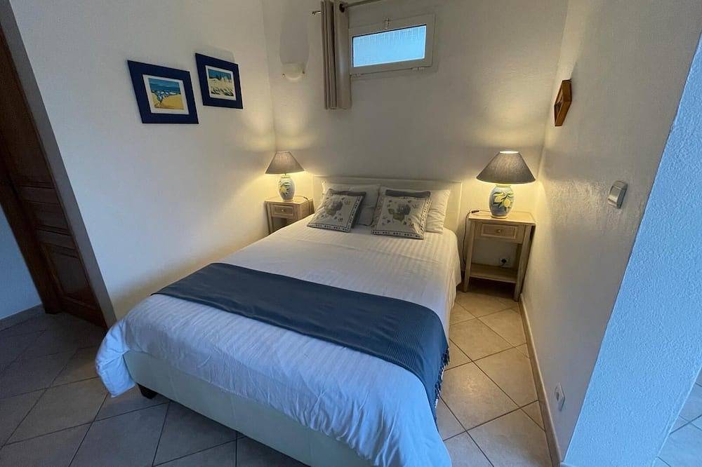 Ganze Wohnung, Klimatisiertes Studio Eg einer Villa, ruhige Lage, grüne Umgebung + Aussenterras in Vence, Cannes und Umgebung