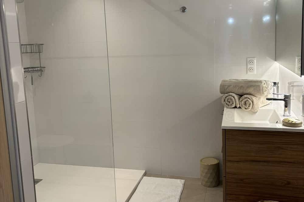Apartamento entero, Charming seaside apartment with private pool  in Saint-Florent, Region de Calvi
