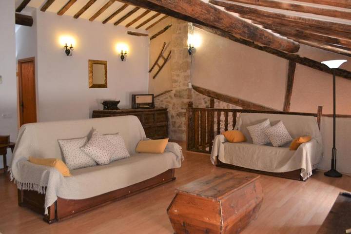 Casa rural para 10 personas, con vistas y balcón en Terra Alta - 2