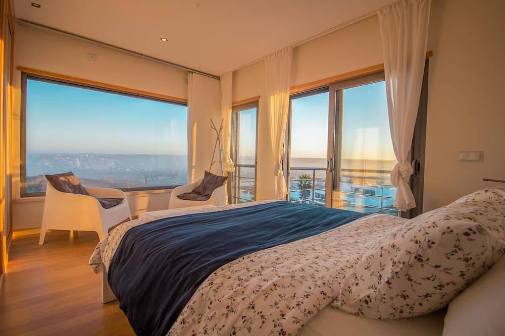 Luxus Villa mit atemberaubendem Blick von Dachterrasse auf den Strand  und Ozean in Lourinhã, Lissabon Distrikt