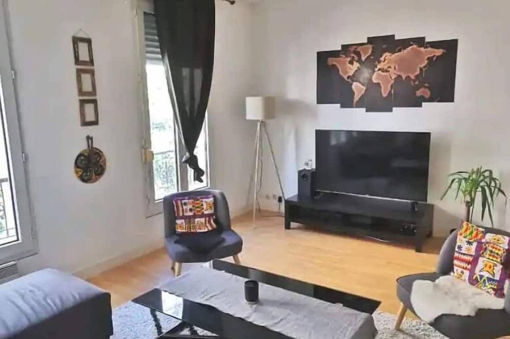Appartement entier, Appartement cosy Montrouge, proche des transports. in Montrouge, Hauts-de-Seine