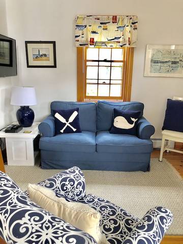 Cottage for 4 Guests in Nantucket Island, Picture 2