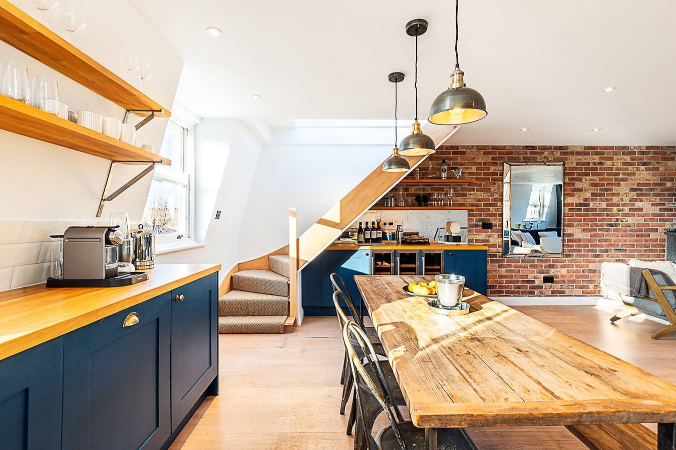 Entire apartment, Stylish Notting Hill Apartment with Roof Terrace in London, South East England