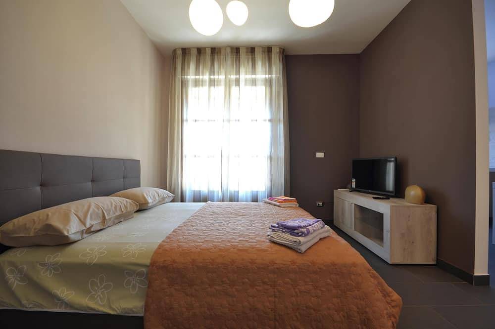 Hel lejlighed, Homerez - Flat in Vercelli with balcony. in Vercelli, Vercelli Provinsen