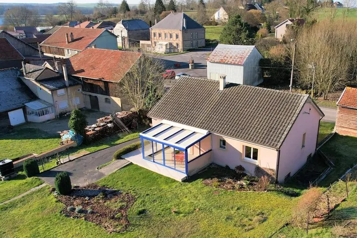 Casa de vacaciones para 5 personas, con jardín además de vistas y terraza - 1