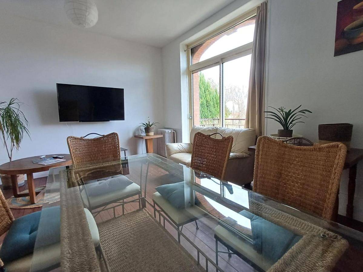 Appartement entier, Apartment in Tournus, Région de Mâcon