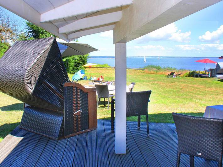 Ferienhaus für 10 Personen, mit Terrasse und Garten sowie Ausblick und Sauna in Steinbergkirche - 2