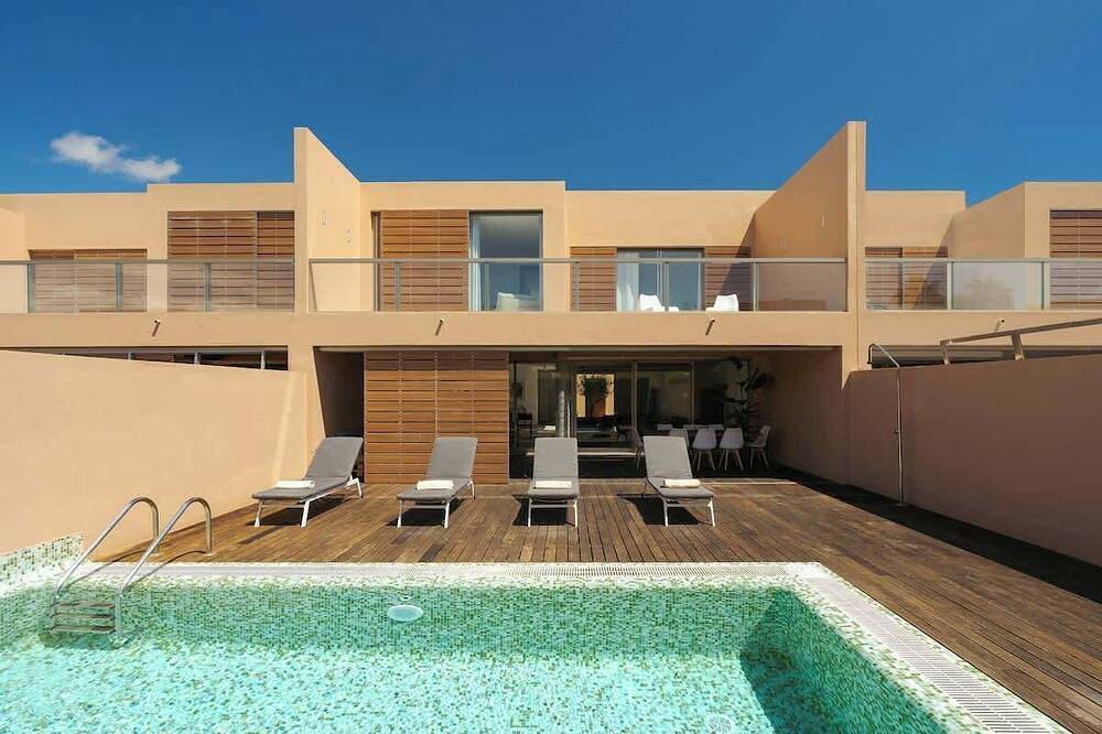 4Br Villa w/ Private Pool | Salgados | Da’Home in Guia, Faro Distrikt