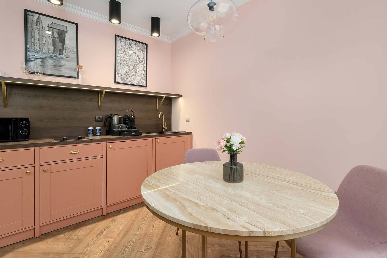 Ganze Ferienwohnung, Stylish Studio | Heart of the Old Town, Close to Attractions in Danzig, Zatoka Gdańska