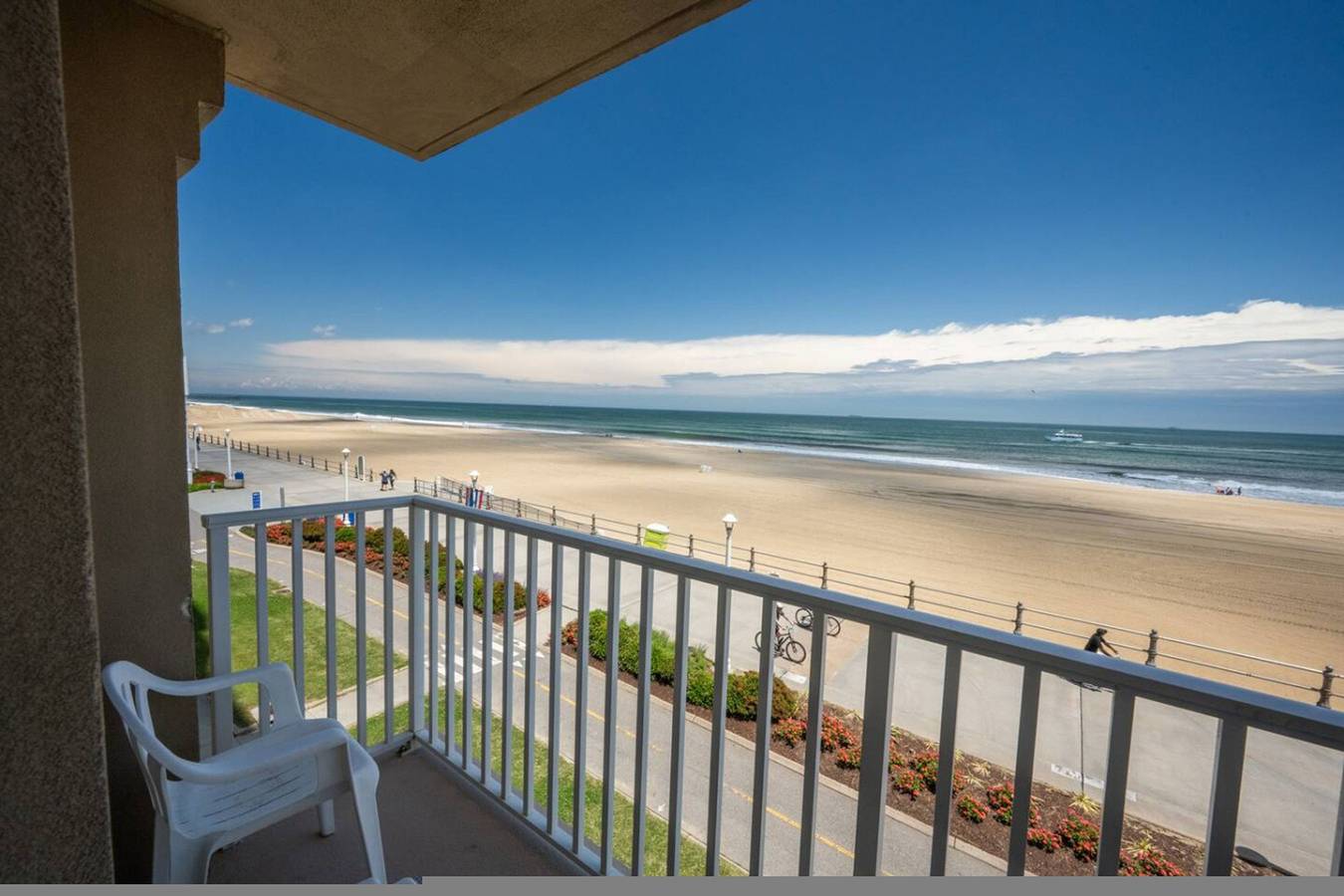 Appartement entier, Oceanfront Beach Condo, Pool, Gym, Fishing Surfing in Virginia Beach