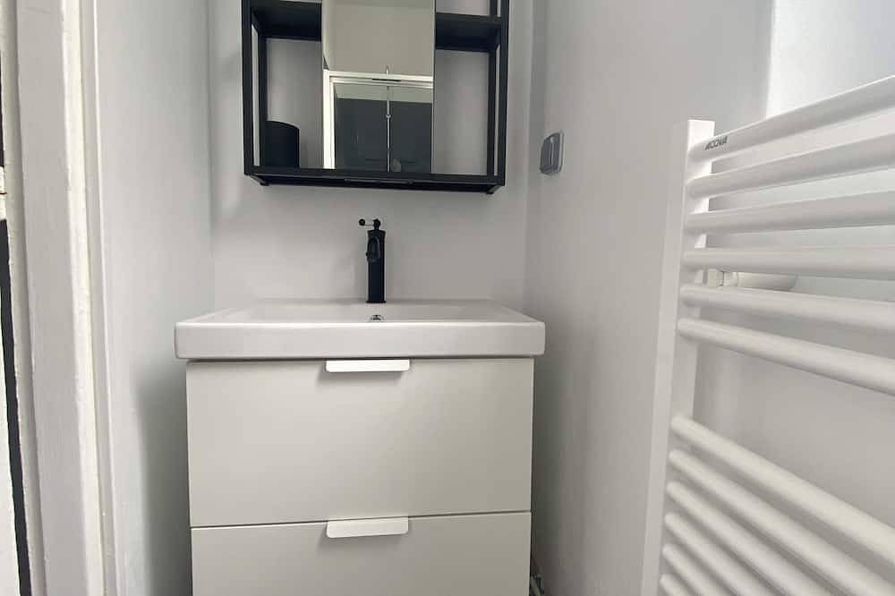 Ganze Wohnung, Renovated, comfortable city-center apartment in Louviers, Les Andelys und Umgebung